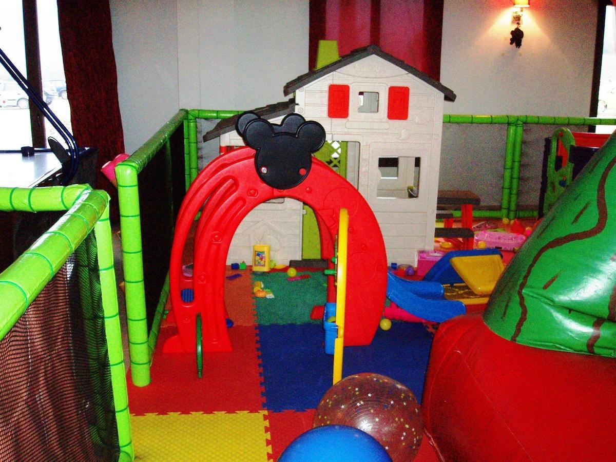 Hotel Orfeas Land à Kormísta Extérieur photo